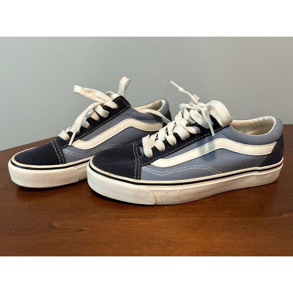 Van style 36 Retro Navy/ sky blue size 5 men 6.5 women